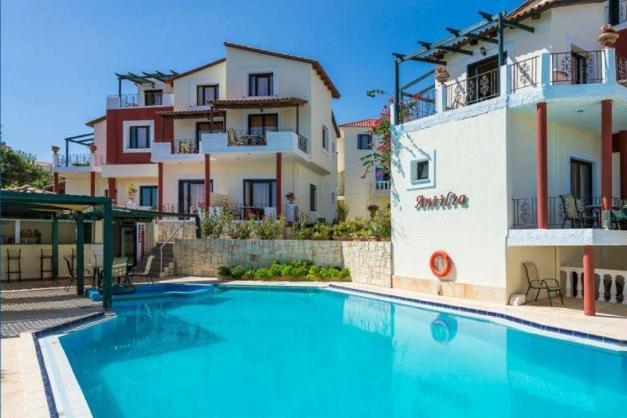Antilia Apartments Tavronitis Eksteriør bilde